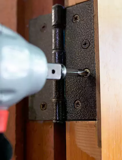 Professional Door Hinge Replacement Lantana, FL