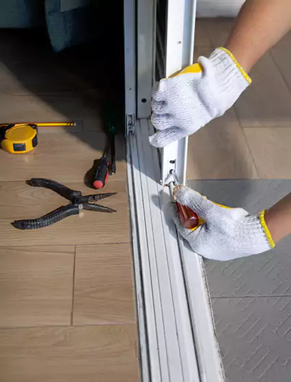 Professional Sliding Door Rollers Repair Services in Lantana, FL